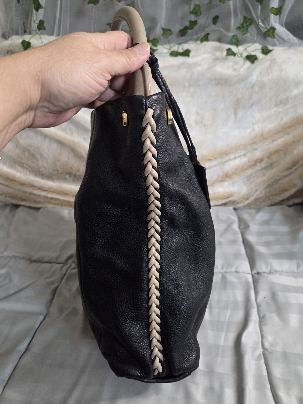 Furla Liz Leather Hobo Bag - Picture 5 of 14